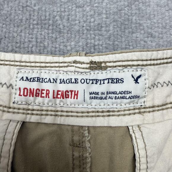 American Eagle Outfitters Shorts Mens 32 Khaki Chino Longer Length Flat Front - Picture 2 of 6